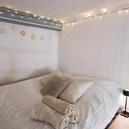 Au Coeur Du Vieux-nice, A 5 Minutes Apartment Nizza