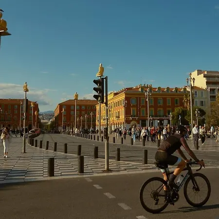 Au Coeur Du Vieux-nice, A 5 Minutes Apartment *
