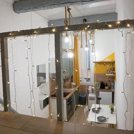Apartment Au Coeur Du Vieux-nice, A 5 Minutes *